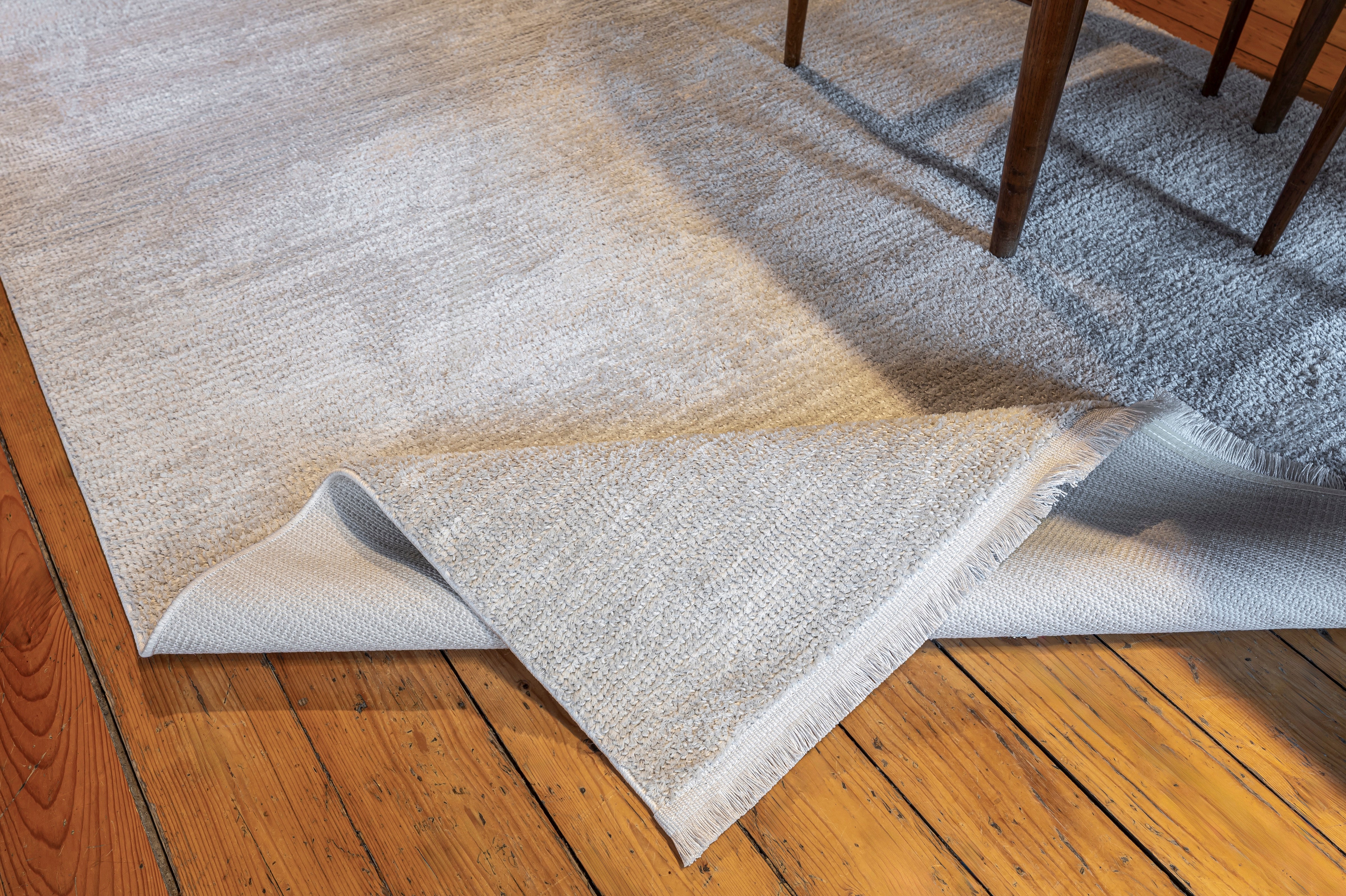 Lorenda 8421 LO Ekru - Makine Halısı