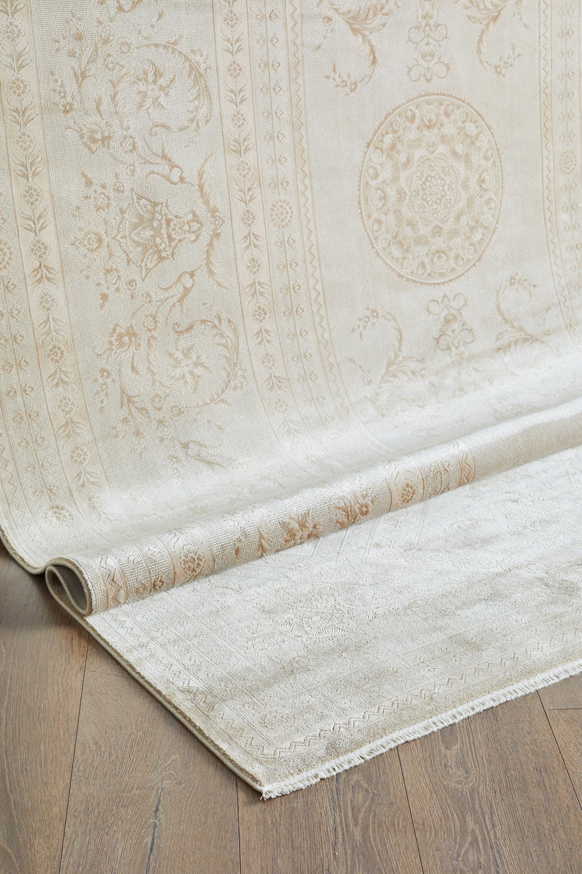 Pantheon 5091 PT Açık Bej - Makine Halısı