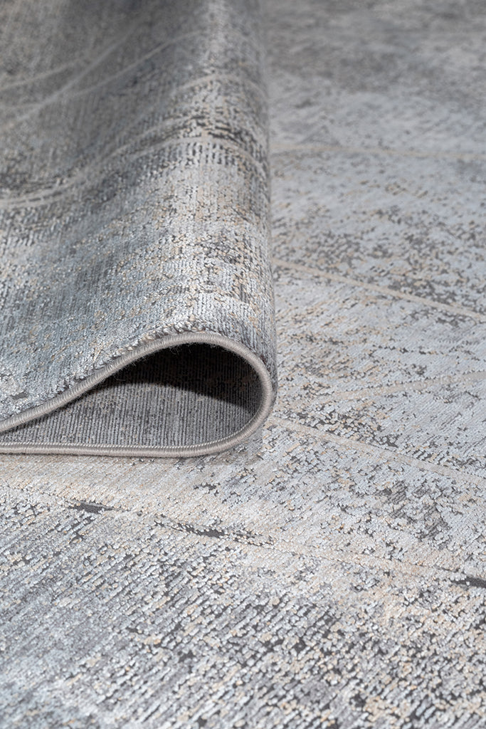 Queen 8111 Antrasit - Makine Halısı