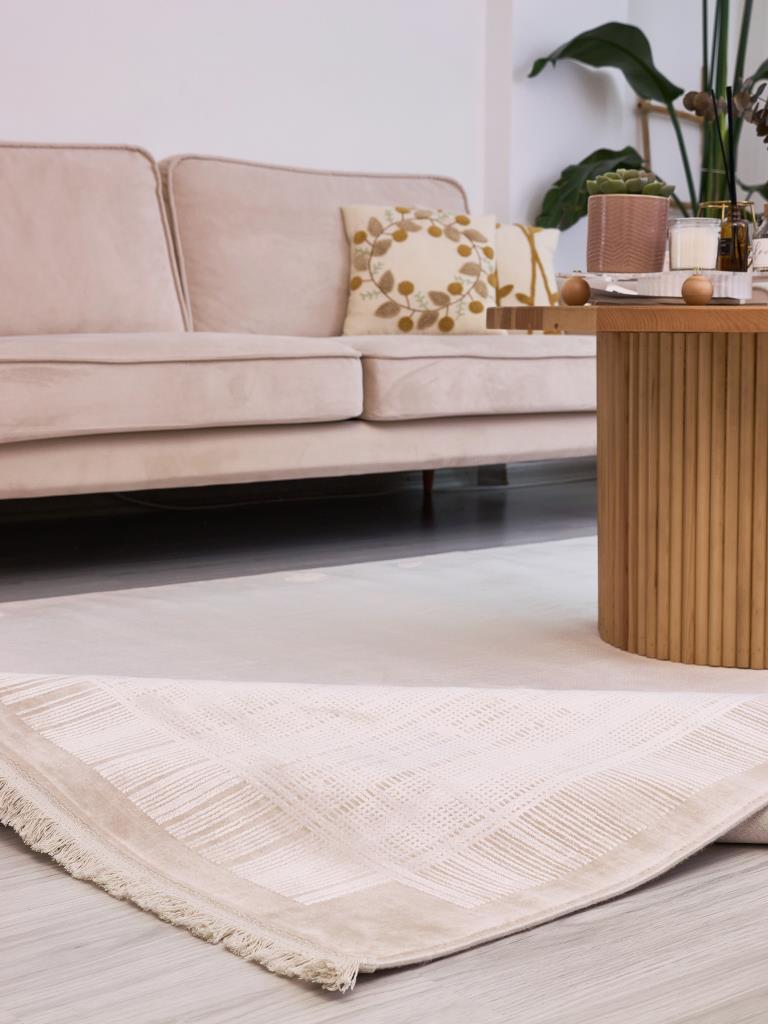 Serenity 7831 Krem - Makine Halısı