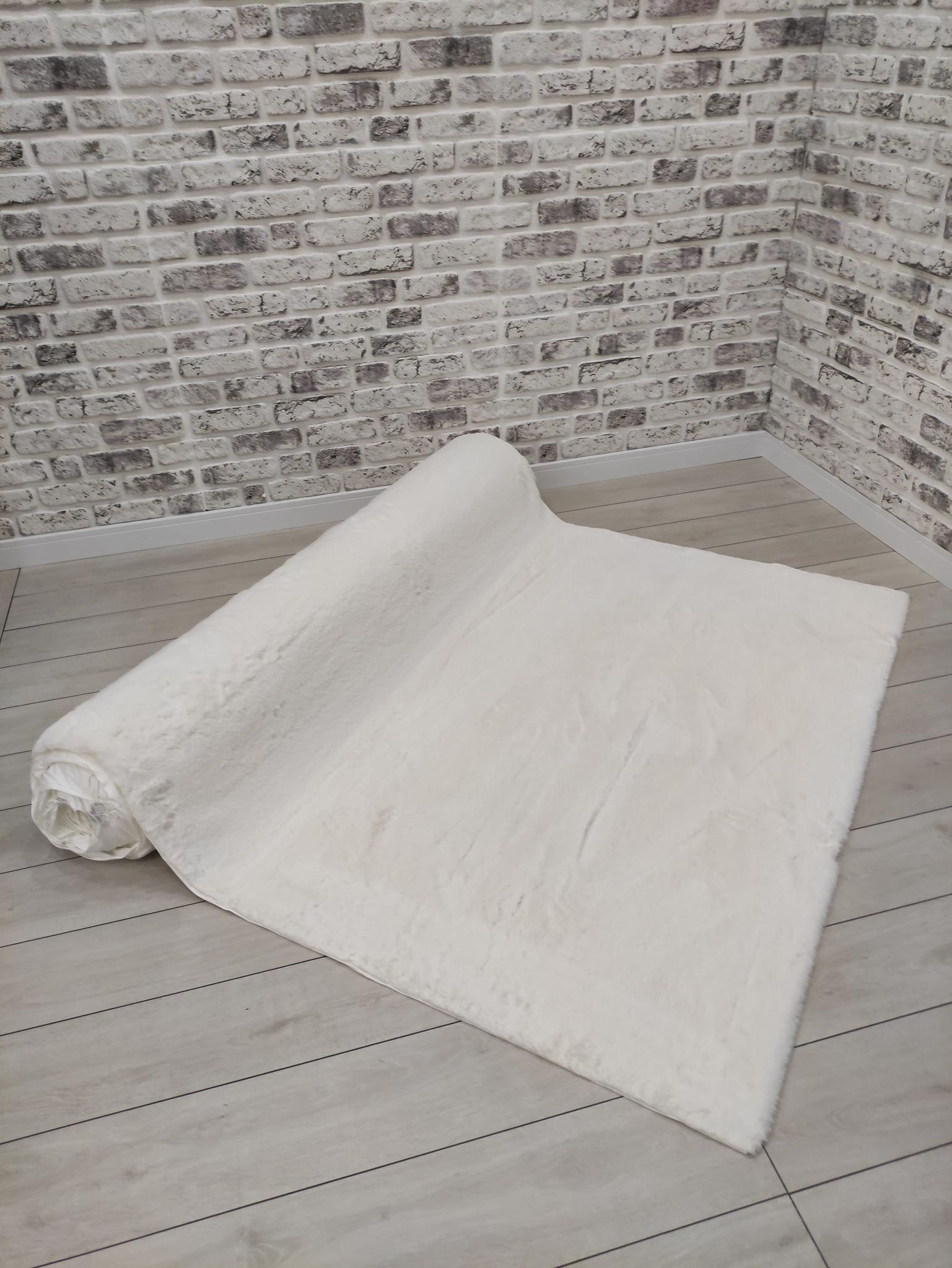 Solo Kesme Halı (Özel Ölçü) - 1611 Beyaz