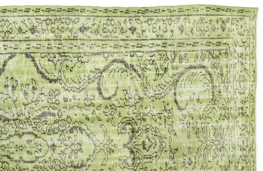 Apex Vintage Halı Yeşil 13109 158 x 274 cm