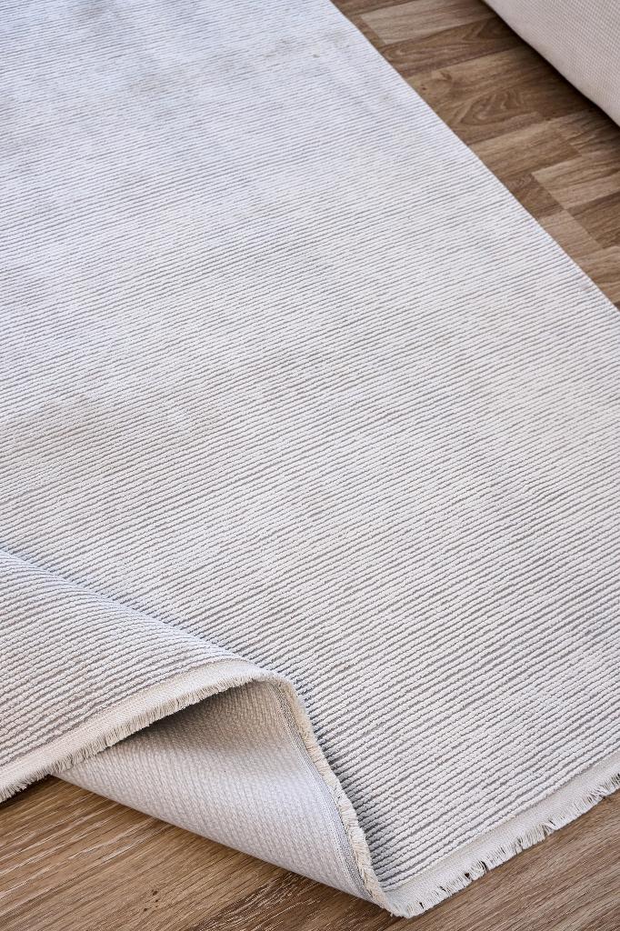 Aura 2832 Krem - Makine Halısı