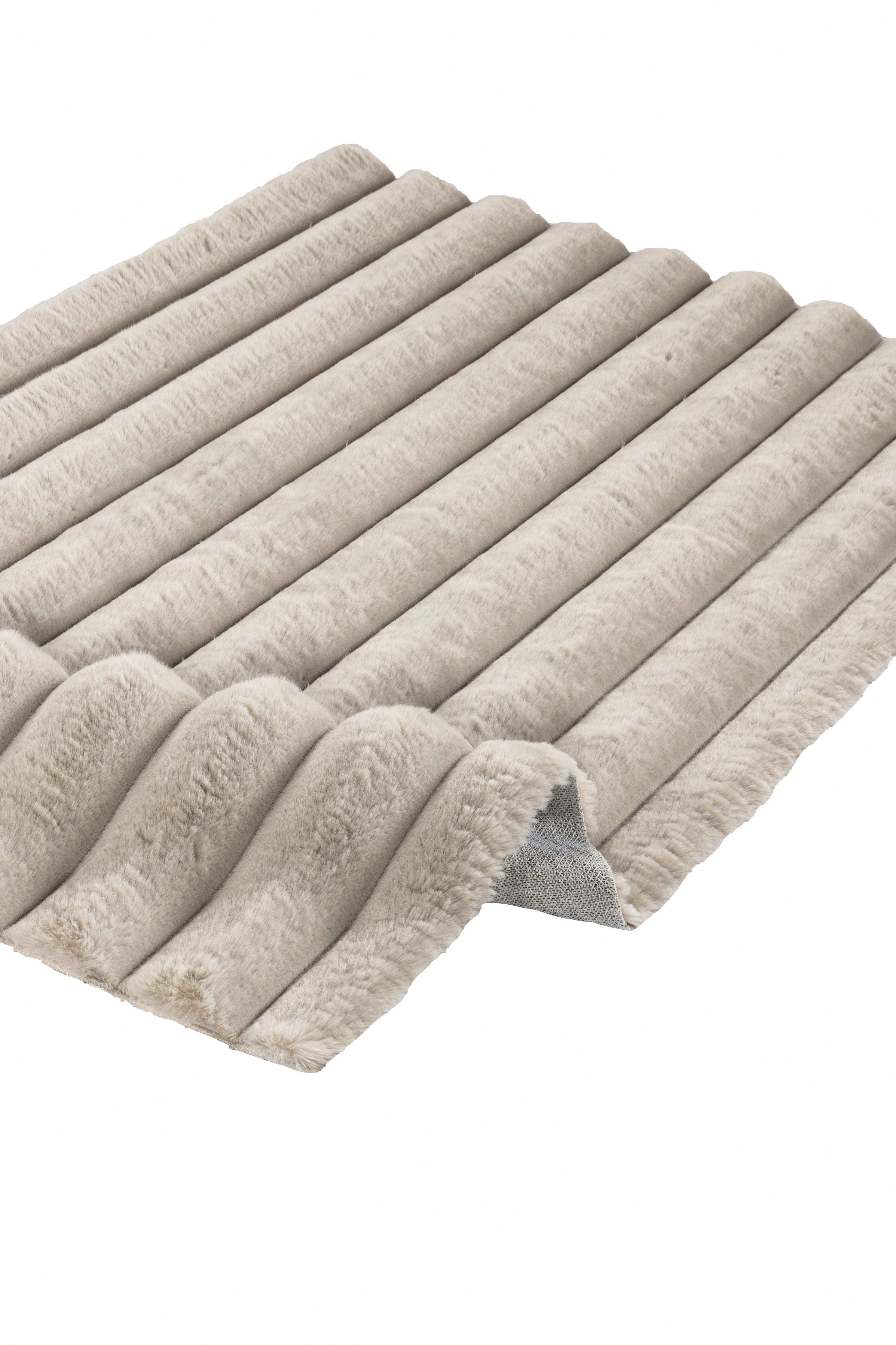 Linio Kesme Halı (Özel Ölçü) - 8053 Bej