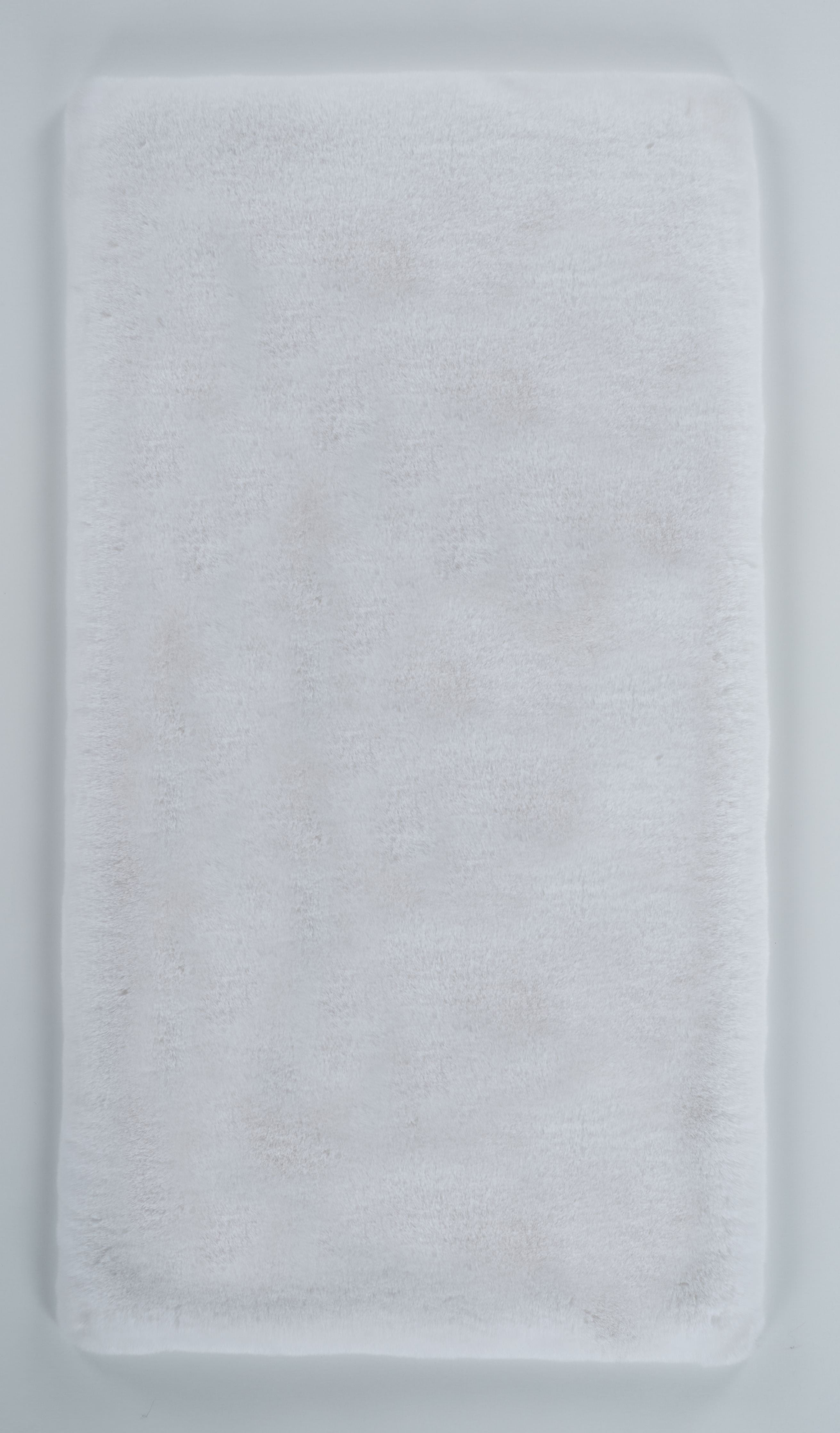 Palma Kesme Halı (Özel Ölçü) - Beyaz