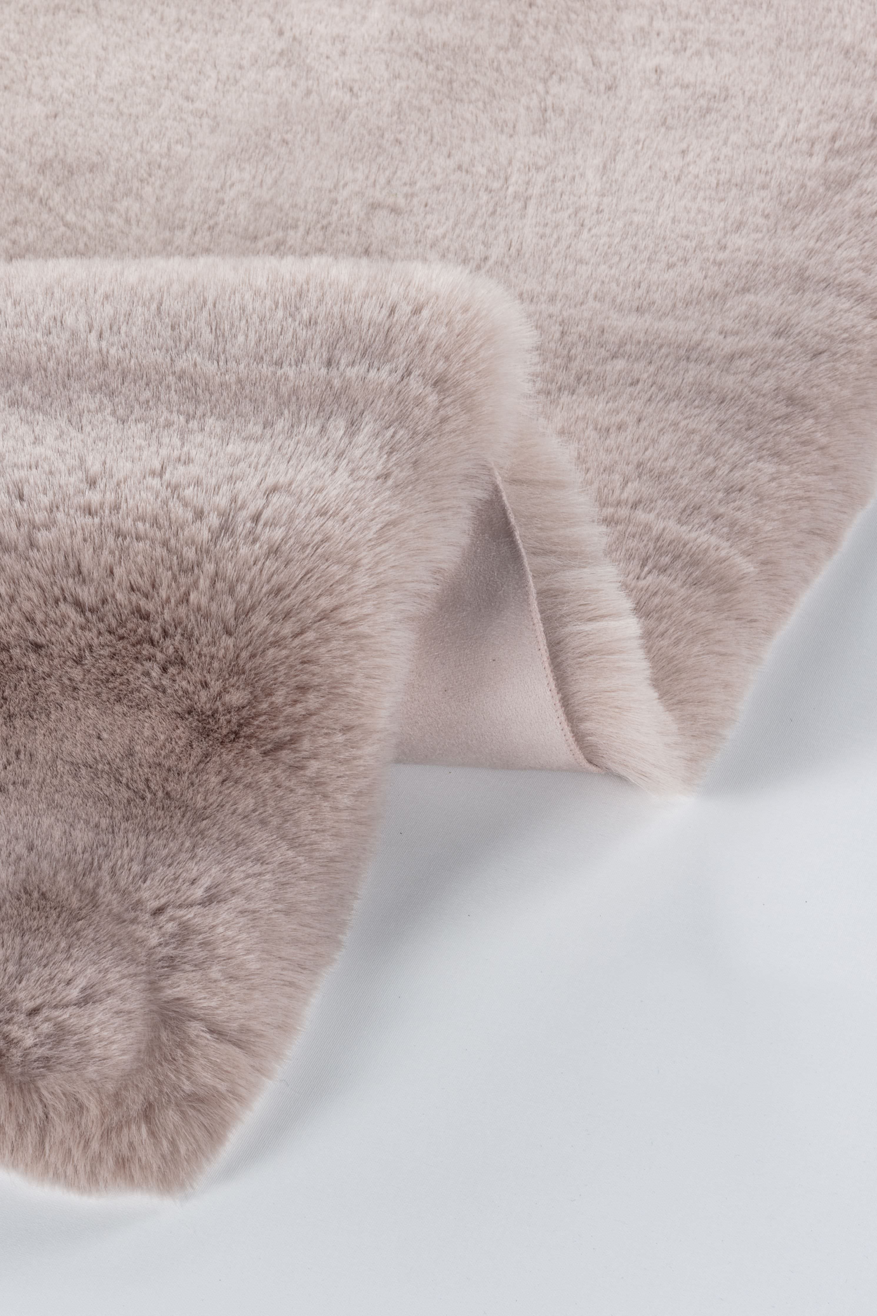 Palma Kesme Halı (Özel Ölçü) - Pudra