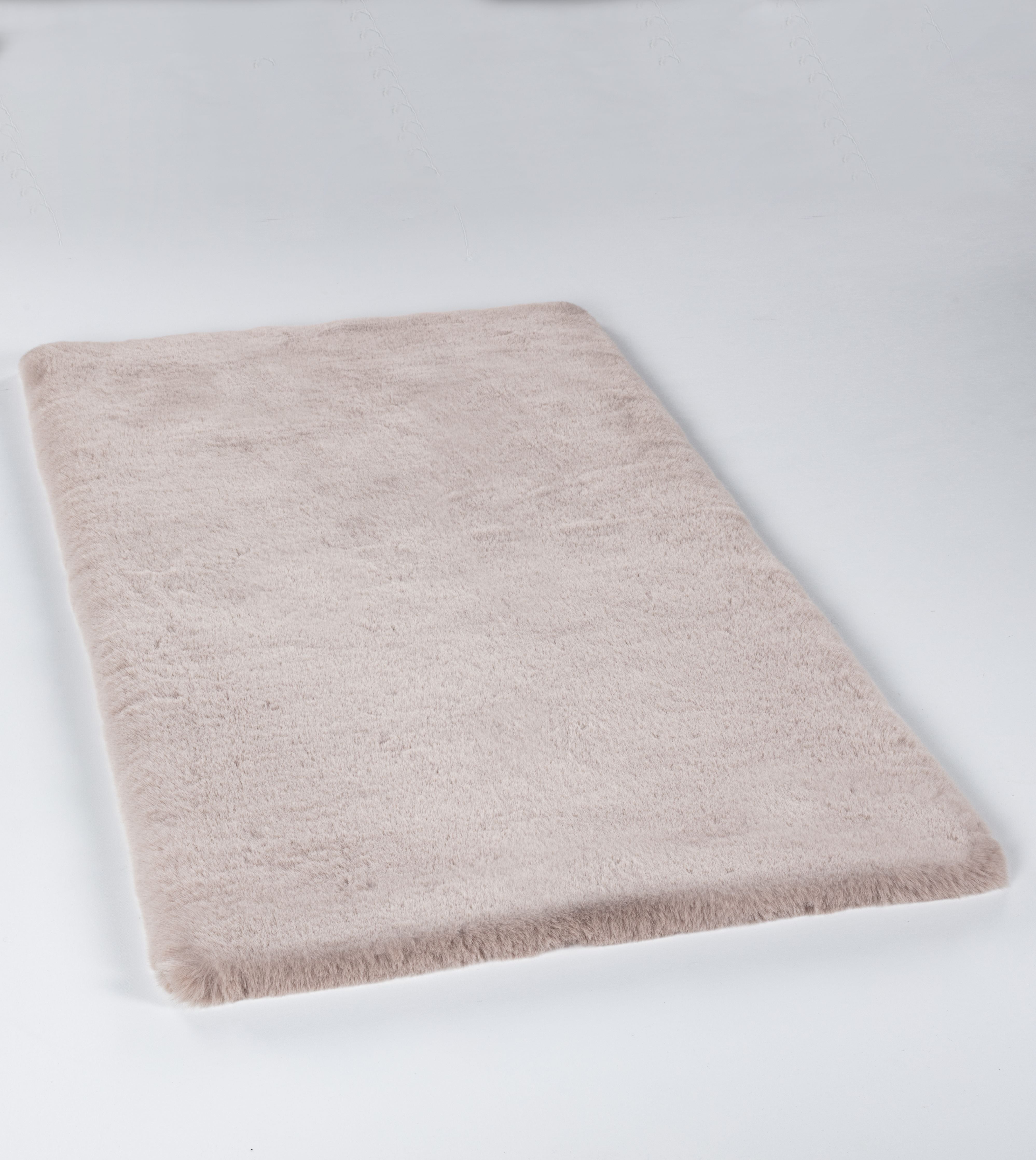 Palma Kesme Halı (Özel Ölçü) - Pudra