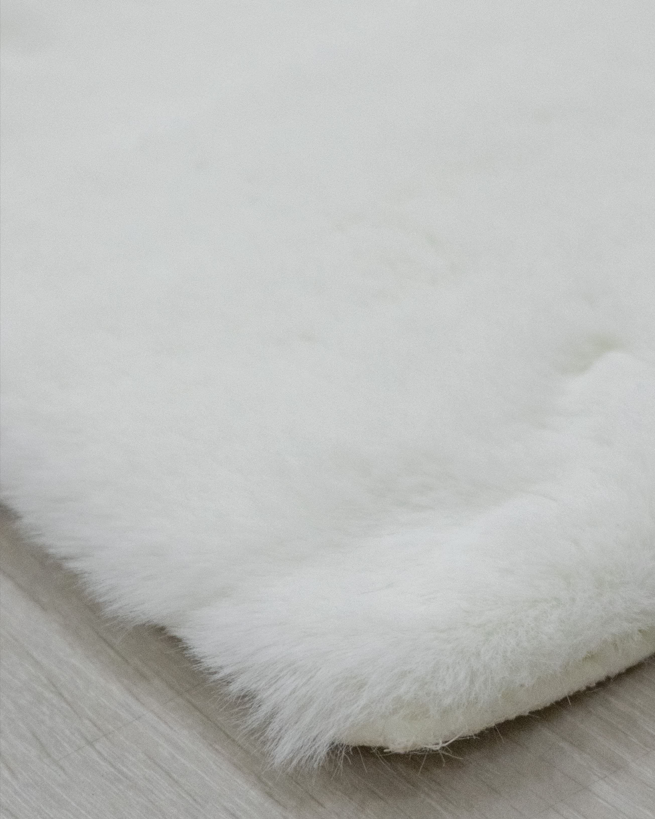 Polo Kesme Halı (Özel Ölçü) - 8705 Beyaz