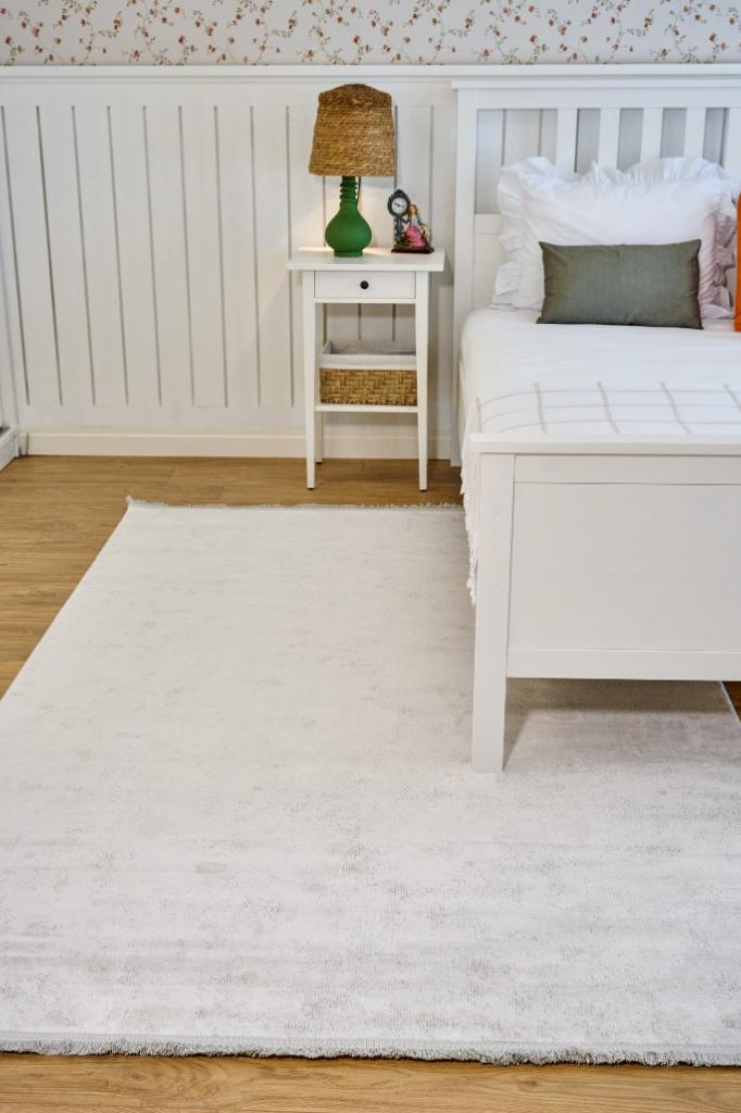 Solid 8353 Krem - Makine Halısı