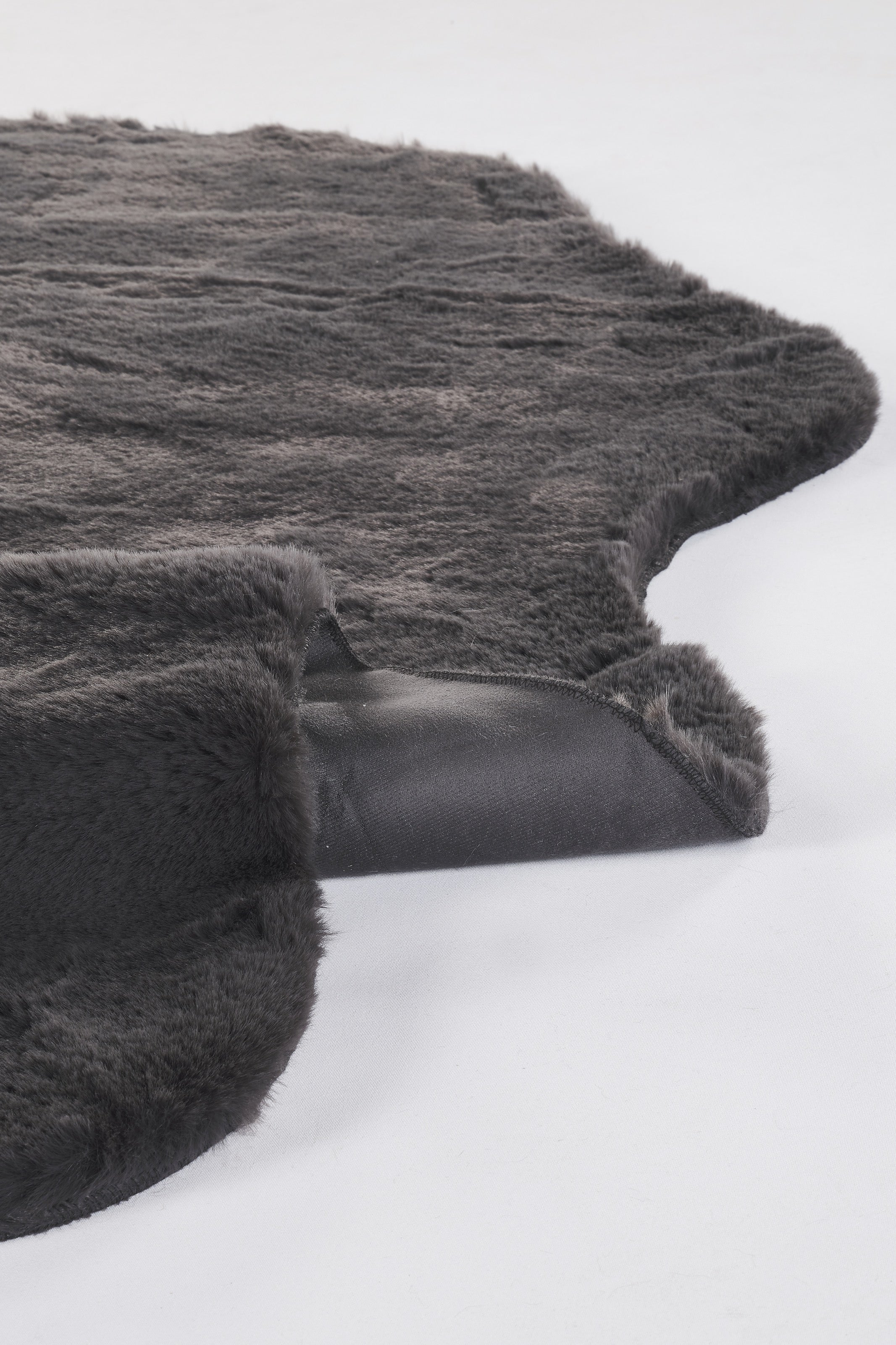 Solo Kesme Halı (Özel Ölçü) - 1615 Antrasit